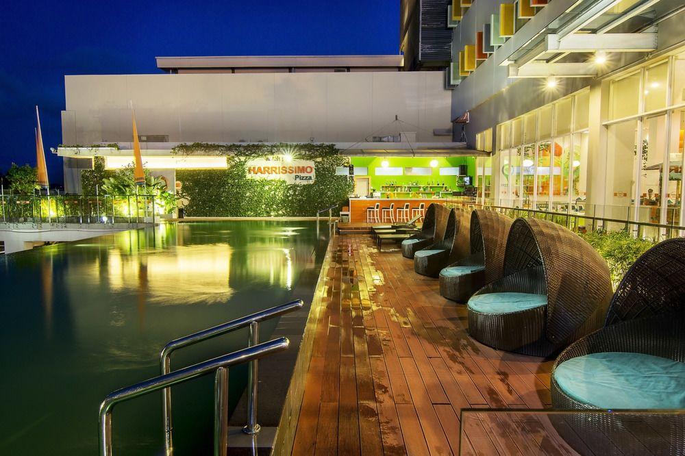 แฮร์ริส โฮเต็ล บาตัม เซ็นเตอร์ Hotel Batam ภายนอก รูปภาพ