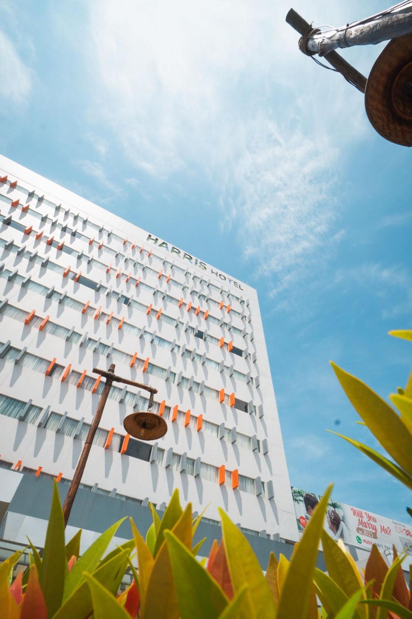 แฮร์ริส โฮเต็ล บาตัม เซ็นเตอร์ Hotel Batam ภายนอก รูปภาพ