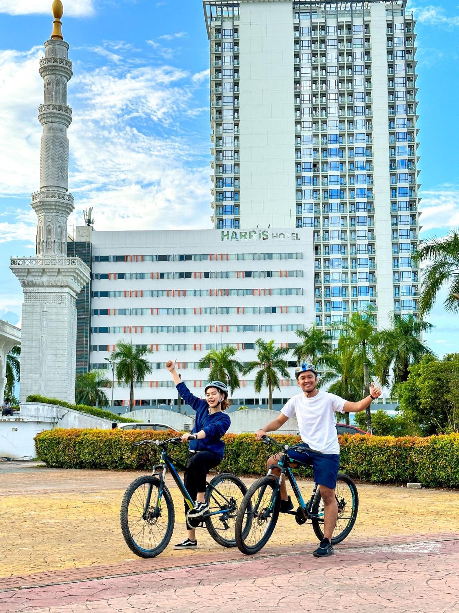 แฮร์ริส โฮเต็ล บาตัม เซ็นเตอร์ Hotel Batam ภายนอก รูปภาพ