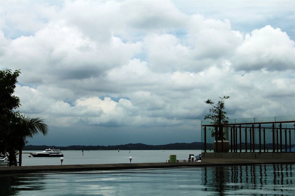 แฮร์ริส โฮเต็ล บาตัม เซ็นเตอร์ Hotel Batam ภายนอก รูปภาพ
